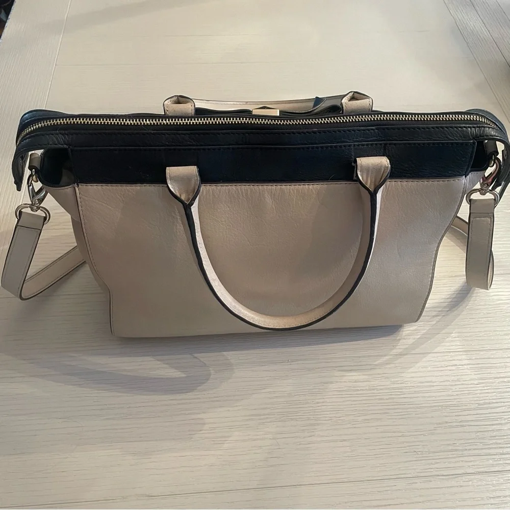 Kate Spade Pebbled Leather Satchel Shoulder Bag Black Nude Bow Purse - Picture 5 of 9